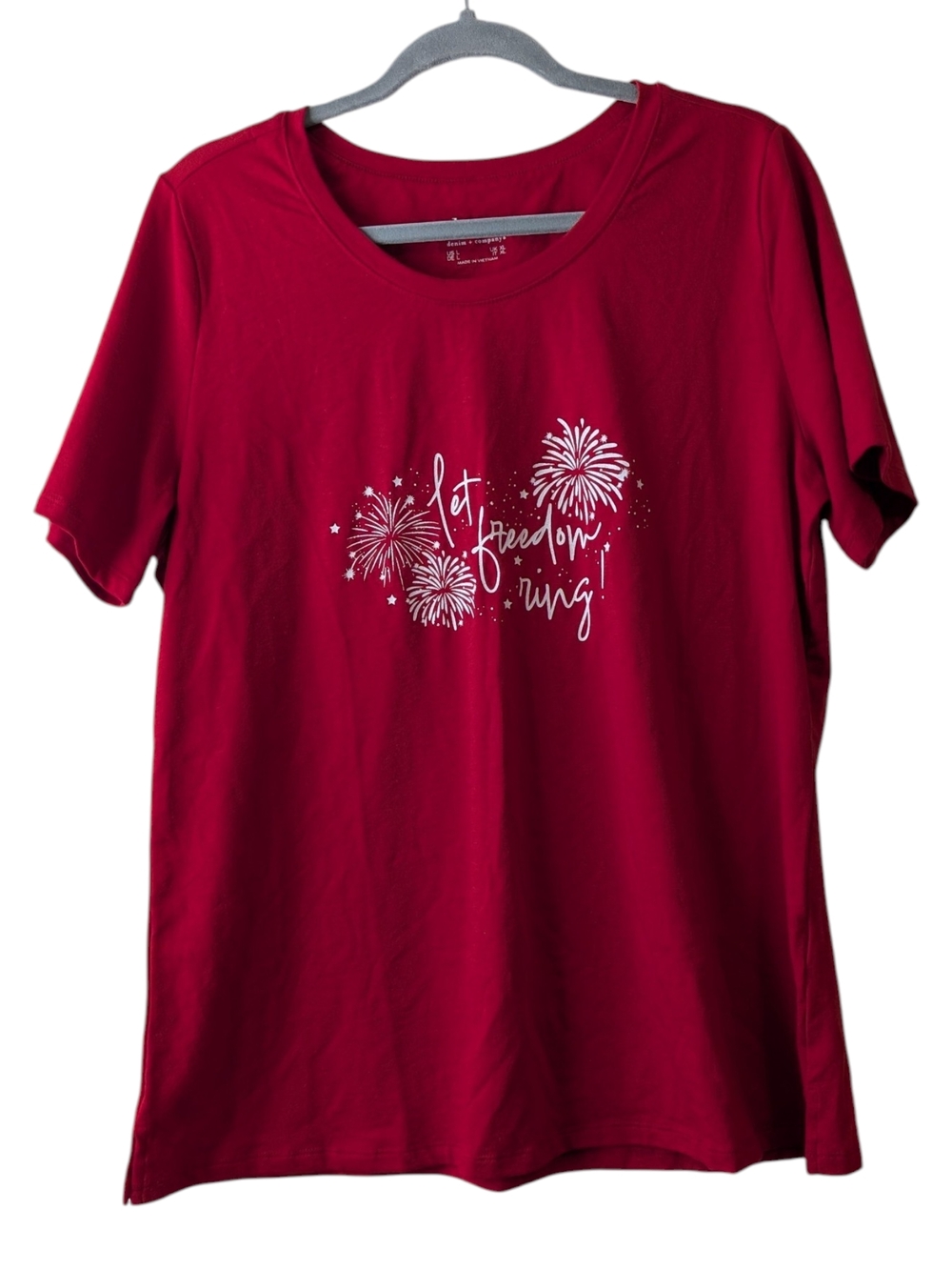 DENIM + COMPANY WOMEN’S RED SHORT SLEEVE TEE SIZE L
